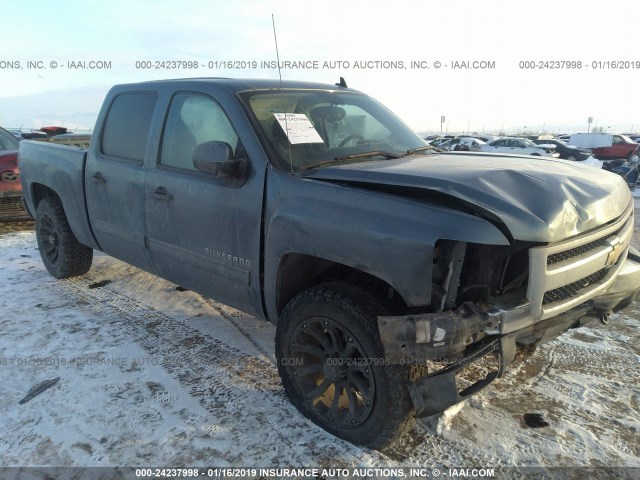 3GCPKSE3XBG280709 - 2011 CHEVROLET SILVERADO K1500 LT BLUE photo 1