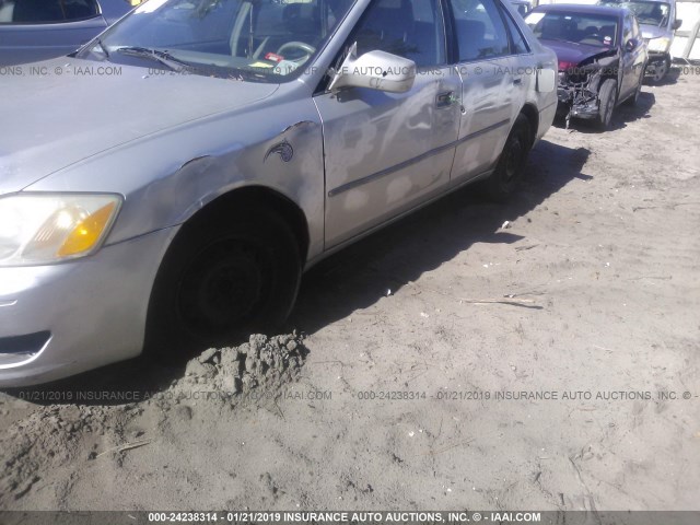 4T1BF28B21U189913 - 2001 TOYOTA AVALON XL/XLS SILVER photo 6