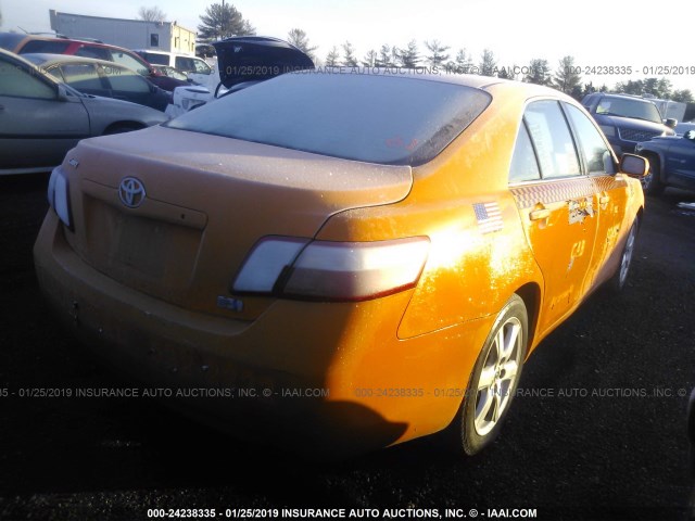 4T1BB46K99U078958 - 2009 TOYOTA CAMRY HYBRID ORANGE photo 4