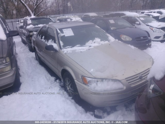 4T1BG22K6VU036107 - 1997 TOYOTA CAMRY CE/LE/XLE GOLD photo 1