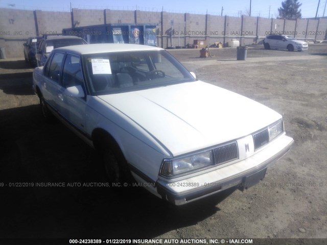 1G3HN54C5KH309795 - 1989 OLDSMOBILE DELTA 88 ROYALE WHITE photo 1