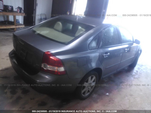 YV1MS382372270416 - 2007 VOLVO S40 2.4I GRAY photo 4