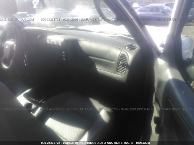 1FTKR1AD1BPA88640 - 2011 FORD RANGER WHITE photo 5