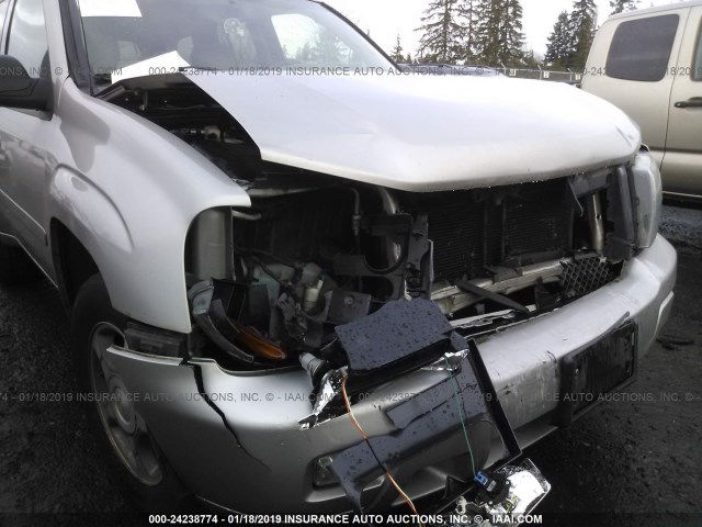 1GNDT13S672178528 - 2007 CHEVROLET TRAILBLAZER LS/LT SILVER photo 6