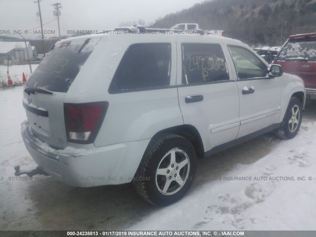 1J4HR48NX5C731891 - 2005 JEEP GRAND CHEROKEE LAREDO/COLUMBIA/FREEDOM 银色 照片 4