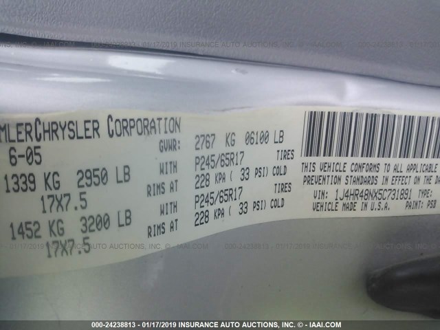 1J4HR48NX5C731891 - 2005 JEEP GRAND CHEROKEE LAREDO/COLUMBIA/FREEDOM 银色 照片 9