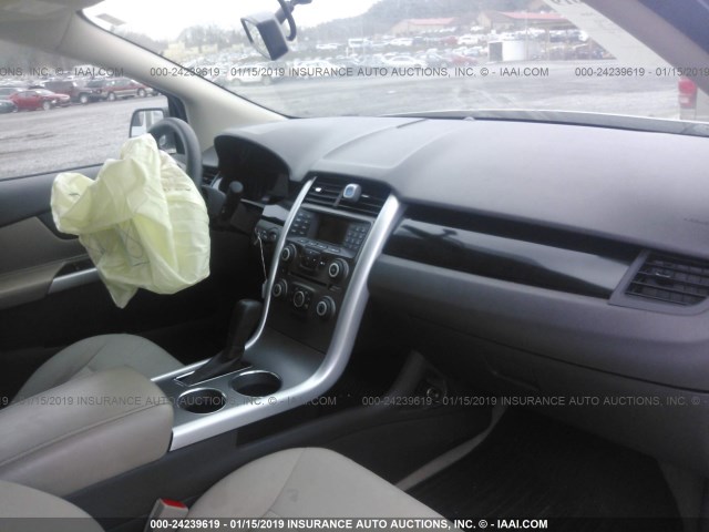 2FMDK3GCXBBB25730 - 2011 FORD EDGE SE SILVER photo 5