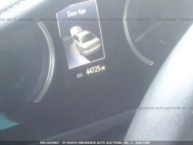 4T1BF1FK8GU548946 - 2016 TOYOTA CAMRY LE/XLE/SE/XSE SILVER photo 7