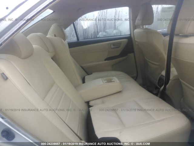 4T1BF1FK8GU548946 - 2016 TOYOTA CAMRY LE/XLE/SE/XSE SILVER photo 8