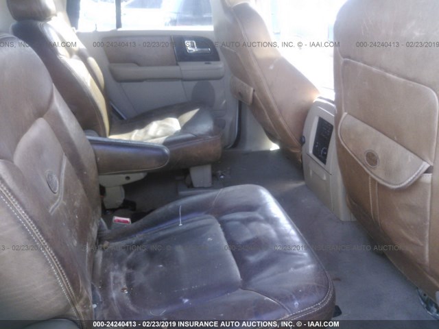 1FMFU17586LA51660 - 2006 FORD EXPEDITION EDDIE BAUER WHITE photo 8