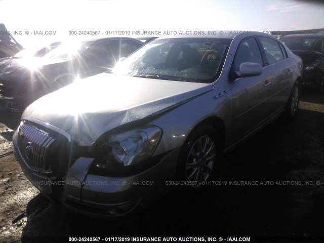 1G4HC5EM7BU129962 - 2011 BUICK LUCERNE CXL SILVER photo 2