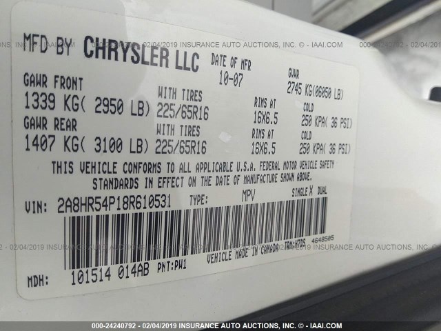 2A8HR54P18R610531 - 2008 CHRYSLER TOWN & COUNTRY TOURING WHITE photo 9