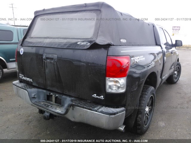 5TFBV54158X049529 - 2008 TOYOTA TUNDRA DOUBLE CAB/DOUBLE CAB SR5 BLACK photo 4