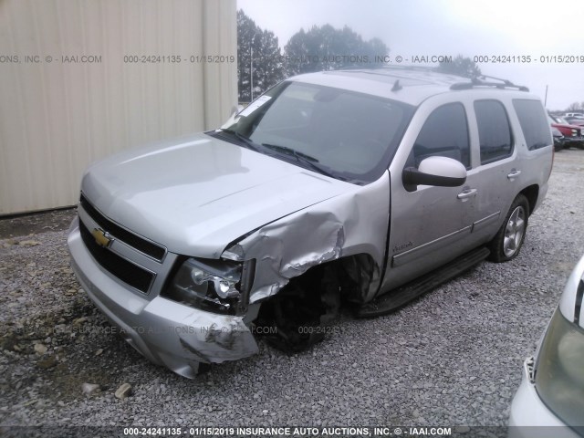 1GNSKBE00BR314390 - 2011 CHEVROLET TAHOE K1500 LT SILVER photo 2