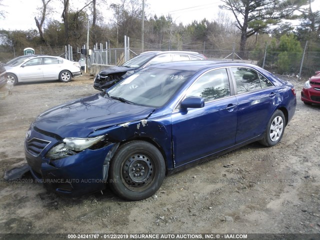 4T1BF3EK0BU628876 - 2011 TOYOTA CAMRY SE/LE/XLE 蓝色 照片 2