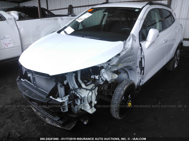 KL4CJASB2HB132234 - 2017 BUICK ENCORE PREFERRED WHITE photo 2