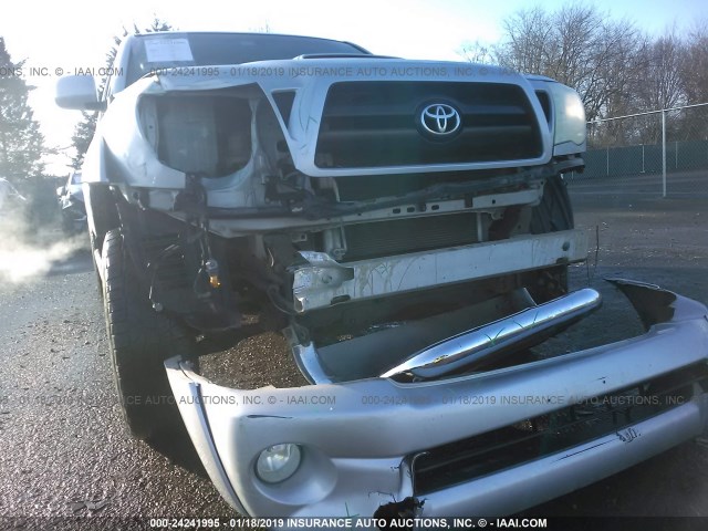 5TELU42N15Z068302 - 2005 TOYOTA TACOMA DOUBLE CAB 银色 照片 6