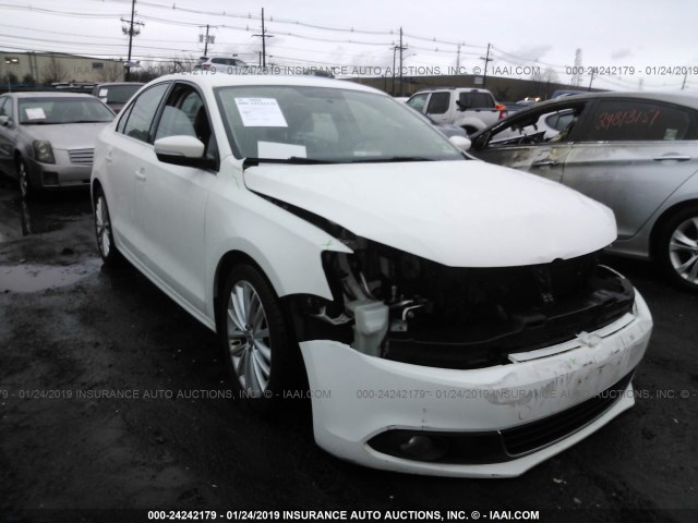 3VWLZ7AJ0BM035492 - 2011 VOLKSWAGEN JETTA SEL WHITE photo 1