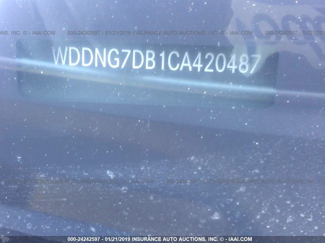 WDDNG7DB1CA420487 - 2012 MERCEDES-BENZ S 550 GRAY photo 9