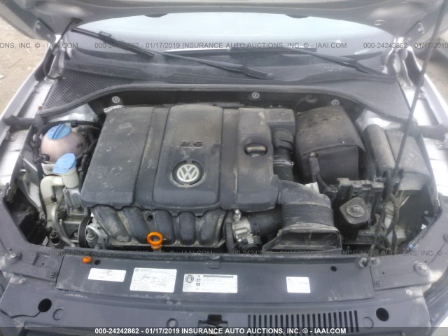 1VWAH7A30DC043981 - 2013 VOLKSWAGEN PASSAT S SILVER photo 10