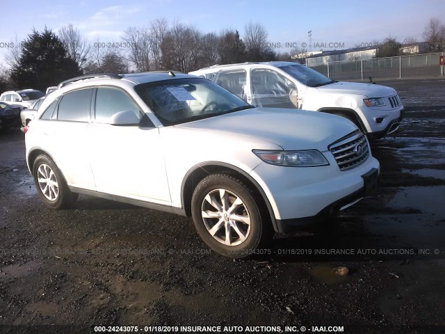 JNRAS08W06X203364 - 2006 INFINITI FX35 WHITE photo 1