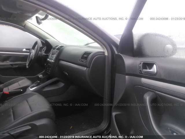 3VWEF71K27M134638 - 2007 VOLKSWAGEN JETTA WOLFSBURG 黑色 照片 5
