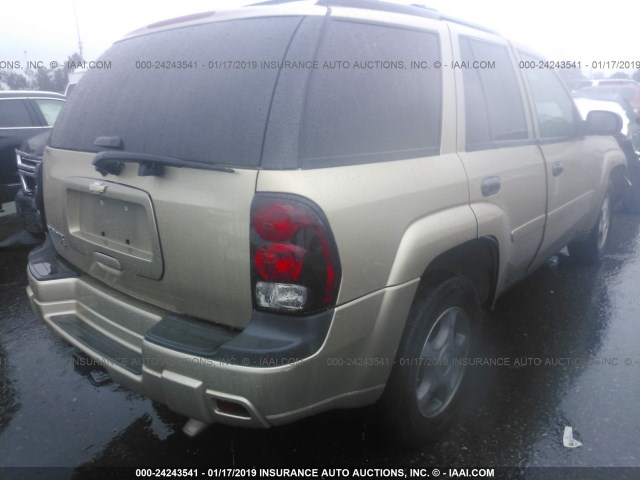 1GNDS13S372285393 - 2007 CHEVROLET TRAILBLAZER LS/LT GRAY photo 4