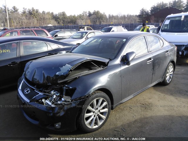 JTHCK262295035083 - 2009 LEXUS IS 250 GRAY photo 2