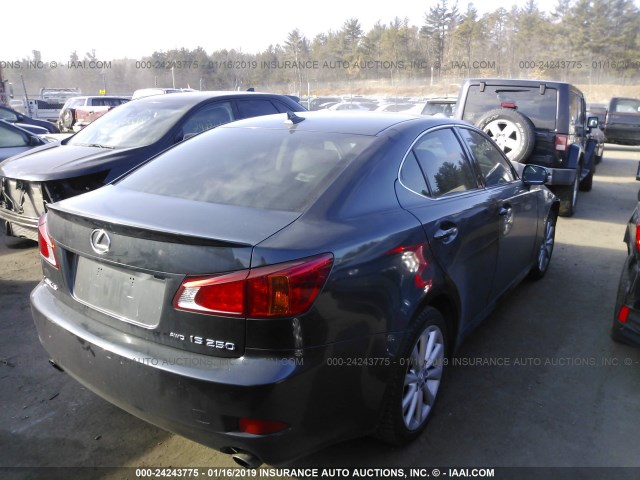 JTHCK262295035083 - 2009 LEXUS IS 250 GRAY photo 4