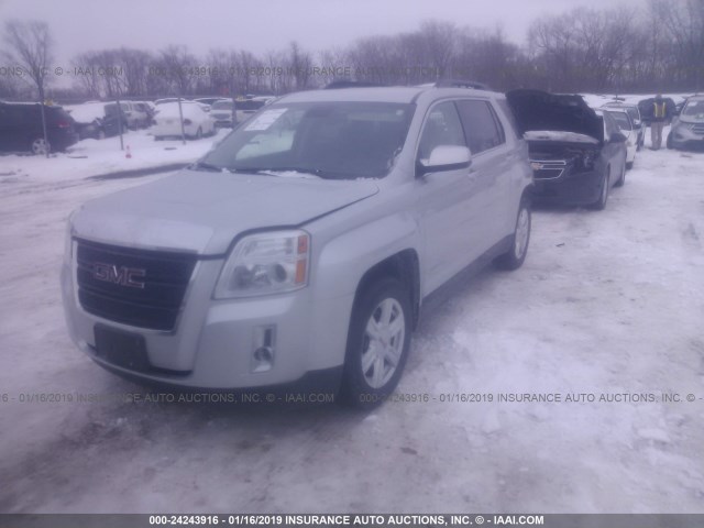 2GKALREK1F6197887 - 2015 GMC TERRAIN SLE SILVER photo 2