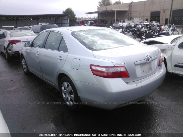 4T1BE46K37U103969 - 2007 TOYOTA CAMRY NEW GENERAT CE/LE/XLE/SE SILVER photo 3