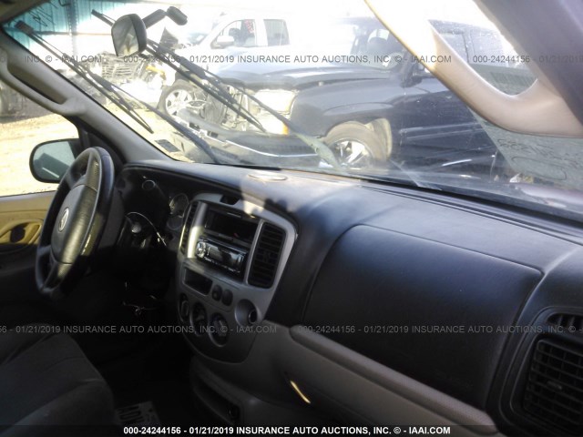 4F2CZ041X4KM33373 - 2004 MAZDA TRIBUTE LX BLACK photo 5