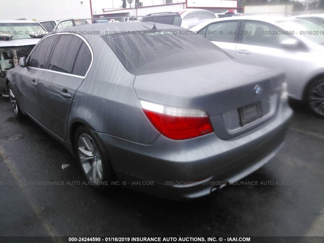 WBANW13529C160097 - 2009 BMW 535 I GRAY photo 3