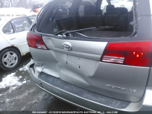 5TDZA23C95S359874 - 2005 TOYOTA SIENNA CE/LE SILVER photo 6