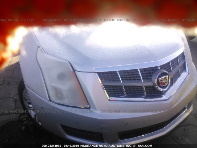 3GYFNAEY5BS552390 - 2011 CADILLAC SRX LUXURY COLLECTION SILVER photo 6