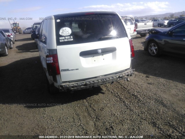 2D8HN44H48R719766 - 2008 DODGE GRAND CARAVAN SE WHITE photo 6