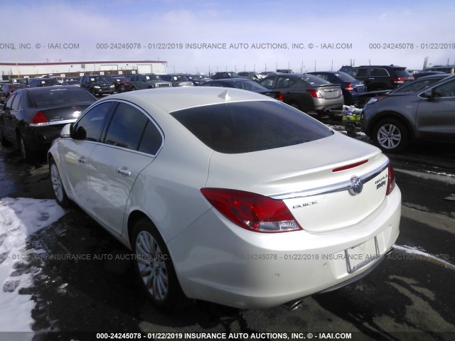 2G4GS5EV9D9183271 - 2013 BUICK REGAL PREMIUM WHITE photo 3
