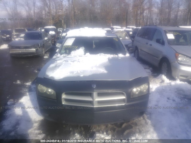 2B3KA43R66H379793 - 2006 DODGE CHARGER SE/SXT SILVER photo 6