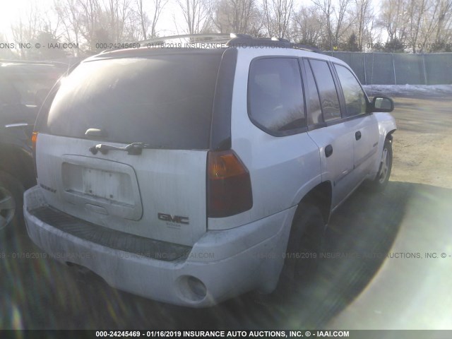 1GKDT13S962268896 - 2006 GMC ENVOY WHITE photo 4