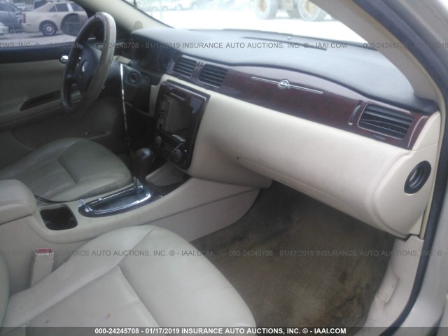 2G1WC5EM2A1152192 - 2010 CHEVROLET IMPALA LTZ TAN photo 5