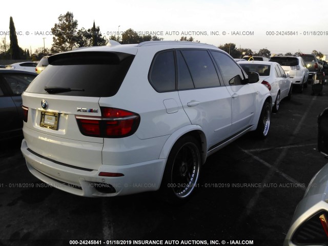 5UXZV8C50BLL67933 - 2011 BMW X5 XDRIVE50I WHITE photo 4
