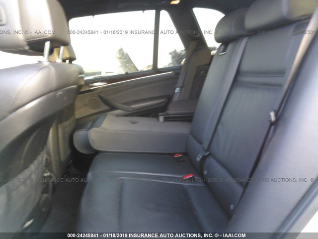 5UXZV8C50BLL67933 - 2011 BMW X5 XDRIVE50I WHITE photo 8