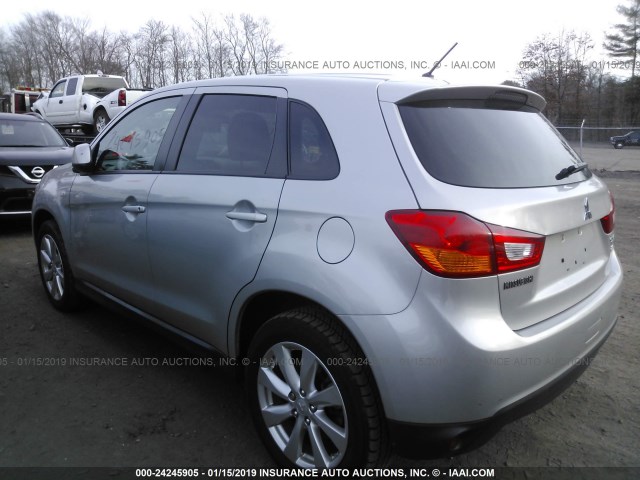 4A4AP3AW3FE043935 - 2015 MITSUBISHI OUTLANDER SPORT ES SILVER photo 3