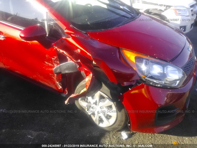 KNADM5A31H6036586 - 2017 KIA RIO LX RED photo 6