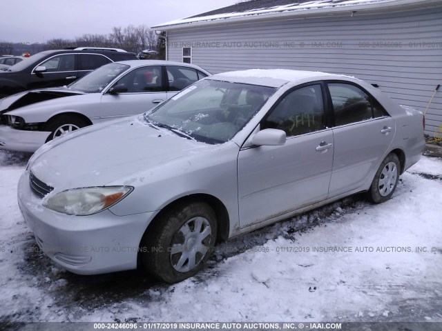 4T1BE32K84U793262 - 2004 TOYOTA CAMRY LE/XLE/SE SILVER photo 2