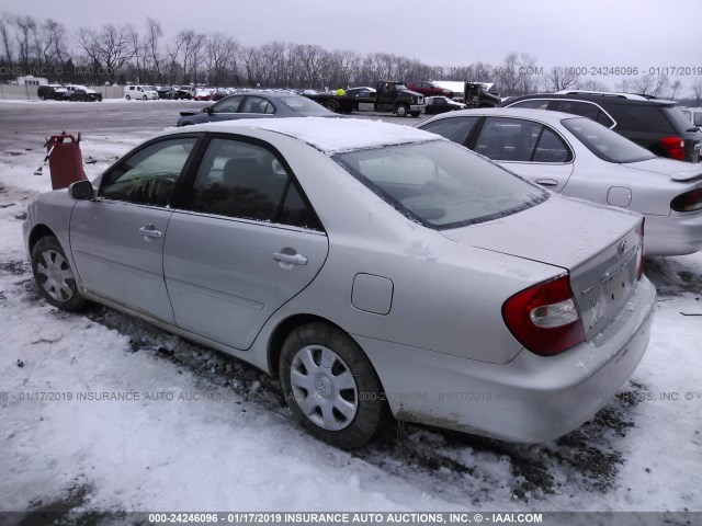 4T1BE32K84U793262 - 2004 TOYOTA CAMRY LE/XLE/SE SILVER photo 3