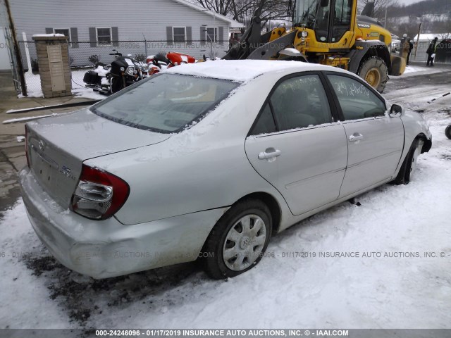 4T1BE32K84U793262 - 2004 TOYOTA CAMRY LE/XLE/SE SILVER photo 4