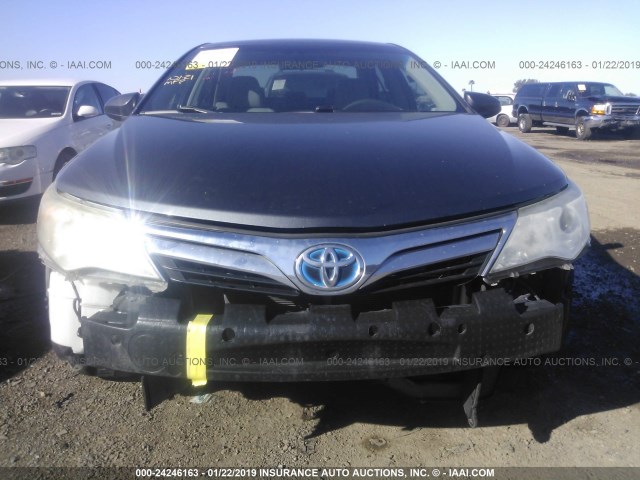 4T1BD1FK0CU025128 - 2012 TOYOTA CAMRY HYBRID/LE/XLE GRAY photo 6