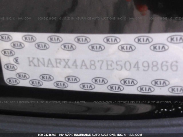 KNAFX4A87E5049866 - 2014 KIA FORTE EX BLACK photo 9