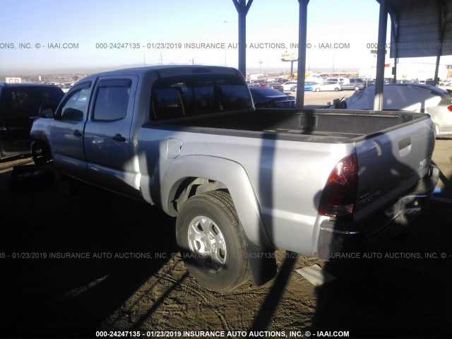 5TEKU72N06Z295849 - 2006 TOYOTA TACOMA DBL CAB PRERUNNER LNG BED SILVER photo 3